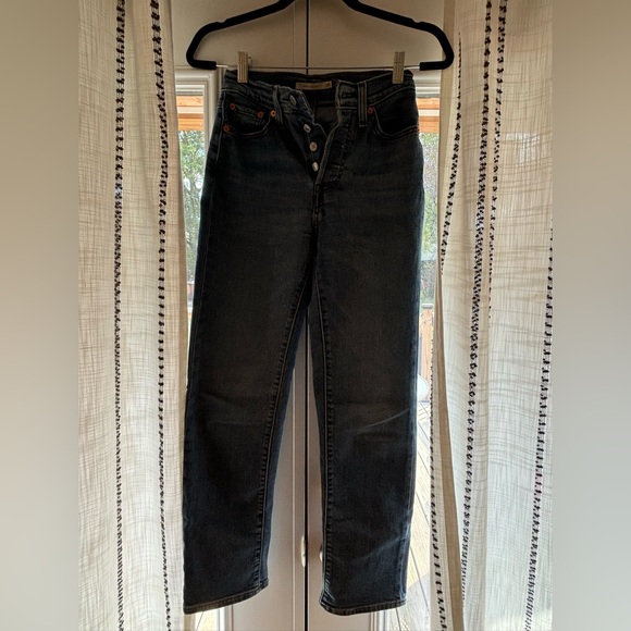 Levis wedgie straight size 25 - Picture 6 of 6